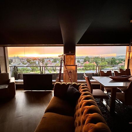 Noir Penthouse Apartment Targoviste Exterior foto